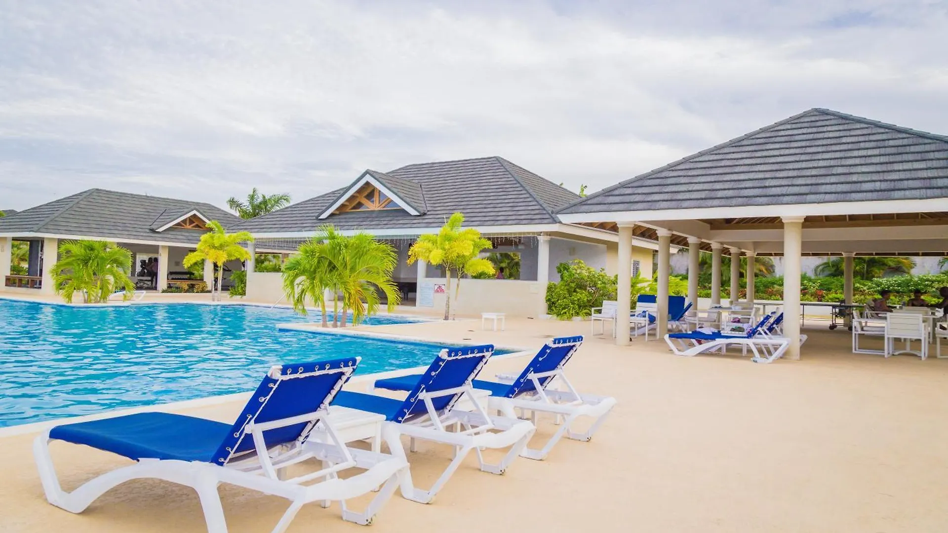 Tropical 3 Bedroom Villa - Ocho Rios Priory