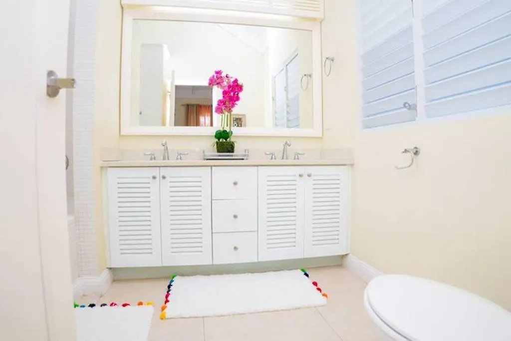 Tropical 3 Bedroom Villa - Ocho Rios Priory Jamaica