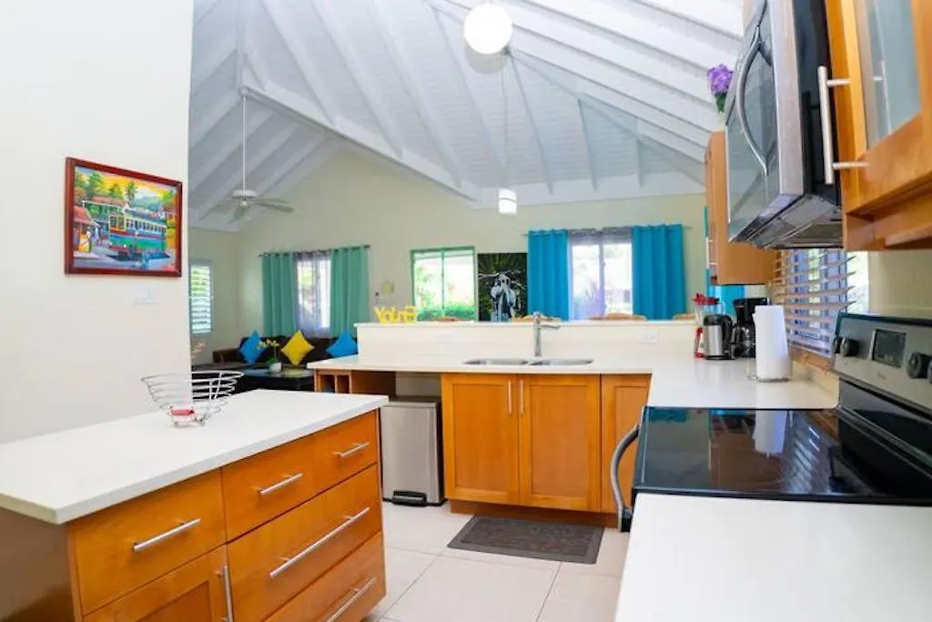 Tropical 3 Bedroom Villa - Ocho Rios Priory 0*,
